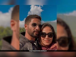 Shahid Kapoor and Mira Rajput's Vacation Is All About "Happy Mornings" Shahid Kapoor and Mira Rajput's Vacation Is All About "Happy Mornings"