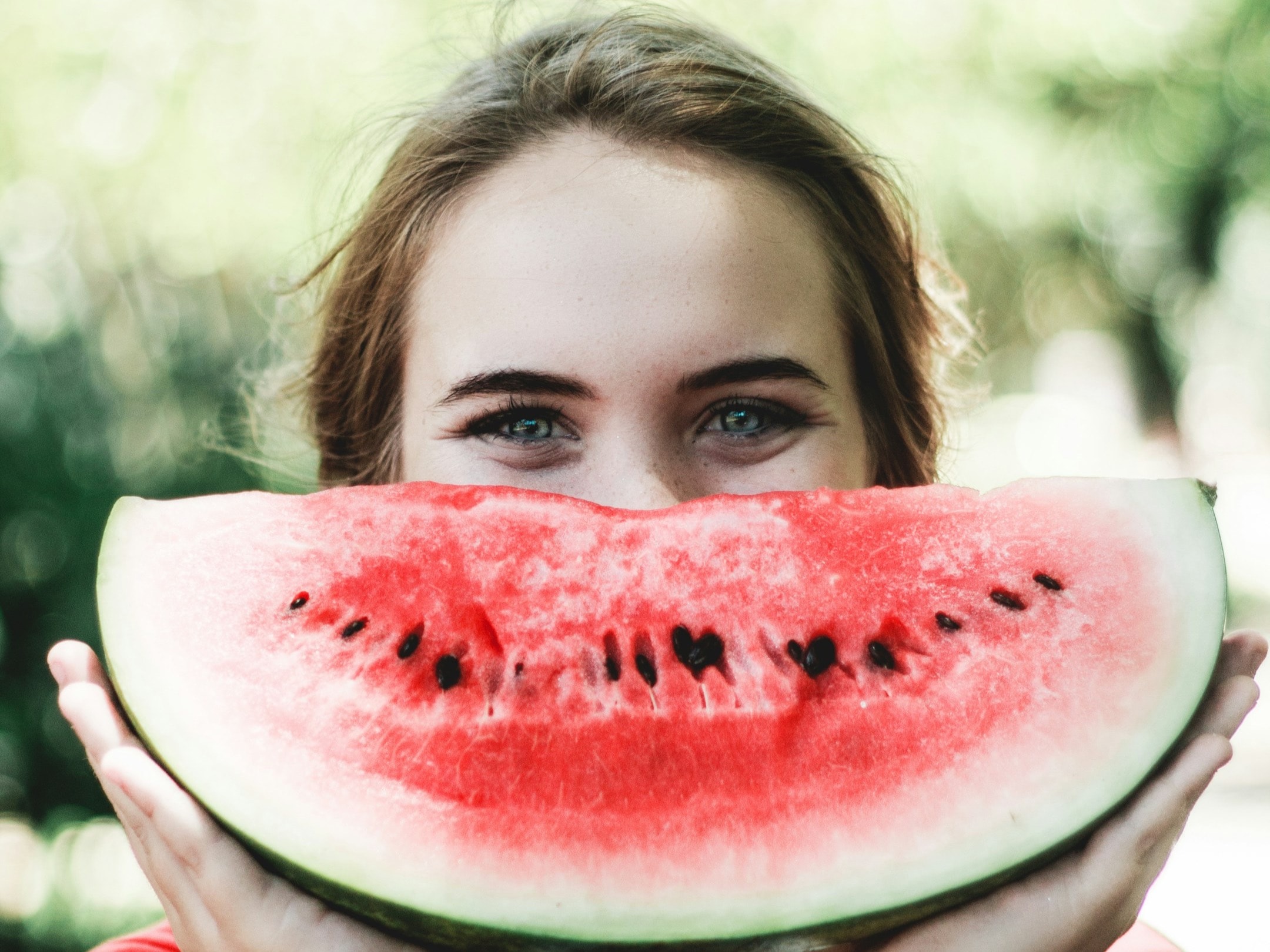 Consume These Fruits for a Healthier Pregnancy