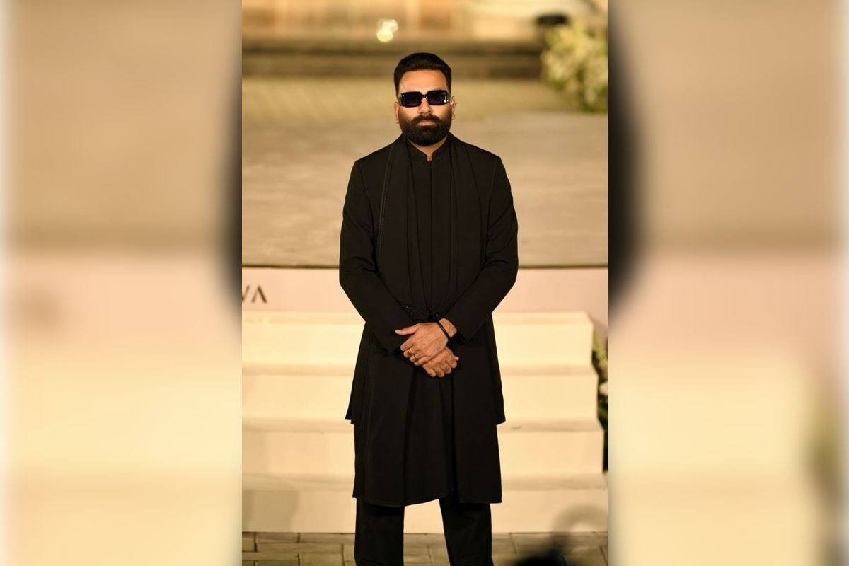 Ace Digital Creators Walked the Ramp for Tarun Tahiliani's Tasva