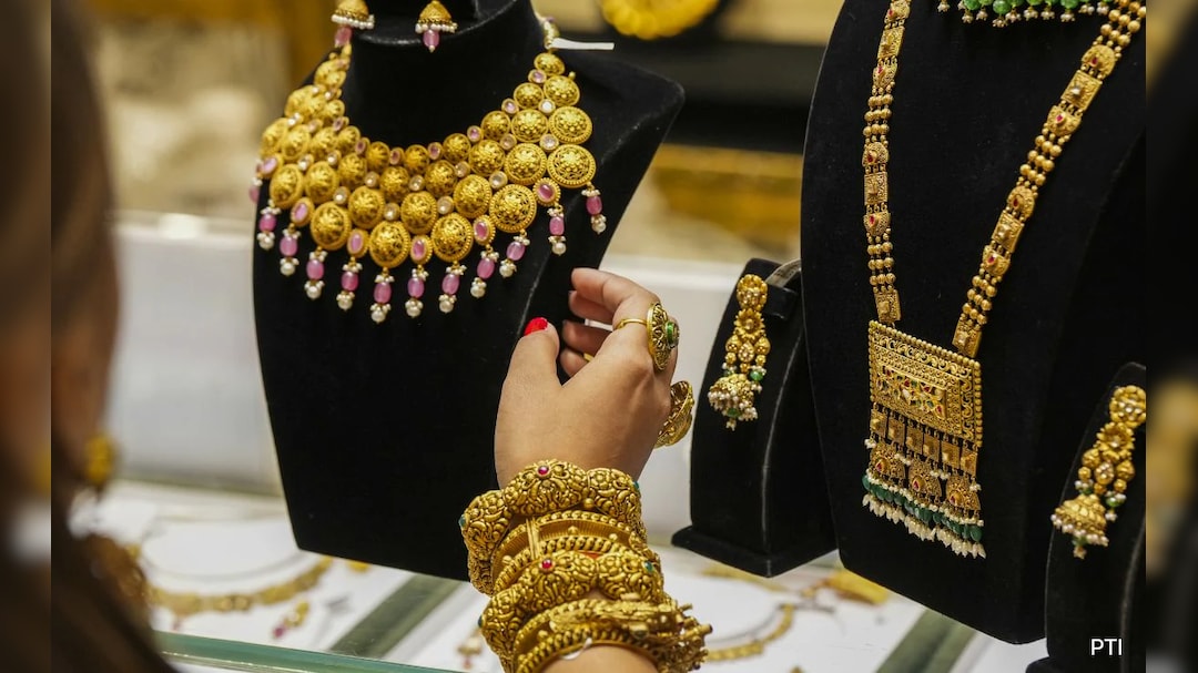 Gold Outlook: US-Iran Talks, Oil Rates And Fed Signals Key Drivers For Bullion This Week