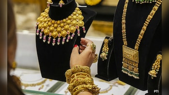 Gold Outlook: US-Iran Talks, Oil Rates And Fed Signals Key Drivers For Bullion This Week