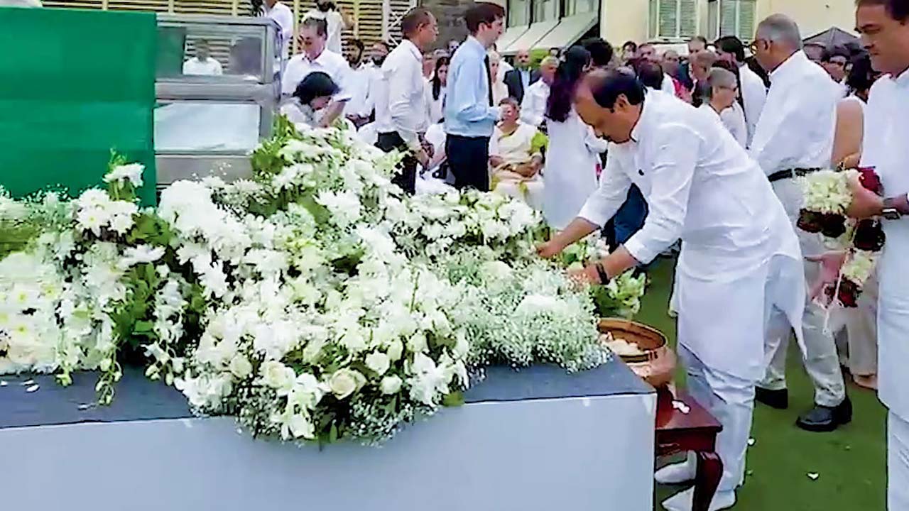 Farewell, Ratan Tata: Politicians Pay Tribute To Legendary Industrialist