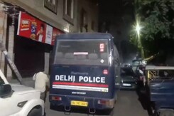 Man Killed, 2 Injured In Intense Gunfight Between Two Groups In Delhi Man Killed, 2 Injured In Intense Gunfight Between Two Groups In Delhi