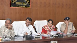 डिप्टी सीएम प्रेम चंद बैरवा ने की अधिकारियों के साथ बैठक, कहा- समय से बजट घोषणाओं का क्रियान्वयन हो