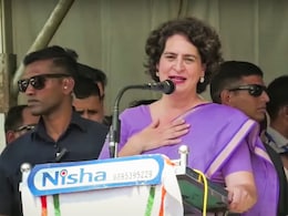वायनाड से प्रियंका गांधी वाड्रा ने नामांकन पत्र भरा, भाई राहुल गांधी और पति रॉबर्ट वाड्रा भी रहे मौजूद वायनाड से प्रियंका गांधी वाड्रा ने नामांकन पत्र भरा, भाई राहुल गांधी और पति रॉबर्ट वाड्रा भी रहे मौजूद