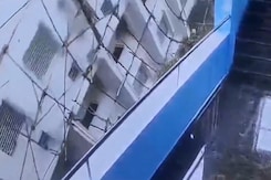 7-Storey Building In East Bengaluru Collapses, 1 Dead, 5 Still Trapped 7-Storey Building In East Bengaluru Collapses, 1 Dead, 5 Still Trapped