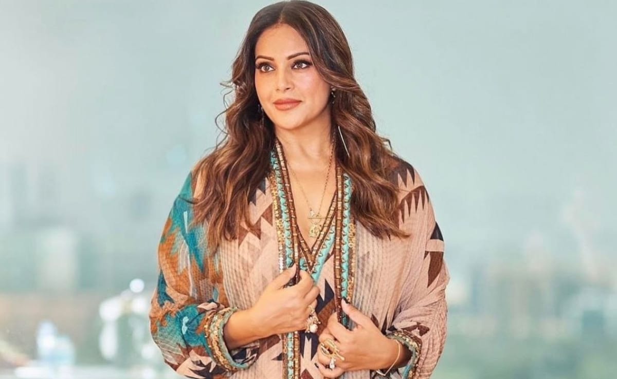 मेरे साथ शूटिंग करने की तुम्हारी हिम्मत कैसे हुई? बिपाशा बसु ने 14 साल पहले  आई फिल्म के डायरेक्टर को क्यों कही थी ये बात | Bipasha Basu say this to  lamha