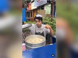 In A Viral Video, Influencer Reveals Momo Seller's Surprising Earnings. Internet Reacts