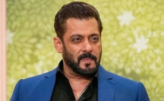 'Apologise At Temple Or Pay Rs 5 Crore': Salman Khan Gets Fresh Threat 'Apologise At Temple Or Pay Rs 5 Crore': Salman Khan Gets Fresh Threat