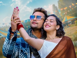 Chocolatey Sadiya Song: चॉकलेटी सड़िया सॉन्ग की यूट्यूब पर धूम, खेसारीलाल यादव और सपना चौहान की केमेस्ट्री उड़ाया गर्दा Chocolatey Sadiya Song: चॉकलेटी सड़िया सॉन्ग की यूट्यूब पर धूम, खेसारीलाल यादव और सपना चौहान की केमेस्ट्री उड़ाया गर्दा