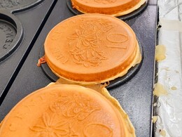 Singapore’s 10-Cent Pancake Is Here With Irresistible Cheese Pulls