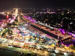 25 लाख 12 हजार 585 दीयों से जगमगाई अयोध्या, लेजर लाइट शो से भव्य दिखा सरयू तट, देखें तस्वीरें, वीडियो 25 लाख 12 हजार 585 दीयों से जगमगाई अयोध्या, लेजर लाइट शो से भव्य दिखा सरयू तट, देखें तस्वीरें, वीडियो