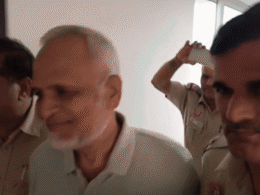 'सत्यमेव जयते' : जमानत के बाद सत्येंद्र जैन की आंखों में चमक और चेहरे पर दिखी खुशी; देखें VIDEO 'सत्यमेव जयते' : जमानत के बाद सत्येंद्र जैन की आंखों में चमक और चेहरे पर दिखी खुशी; देखें VIDEO