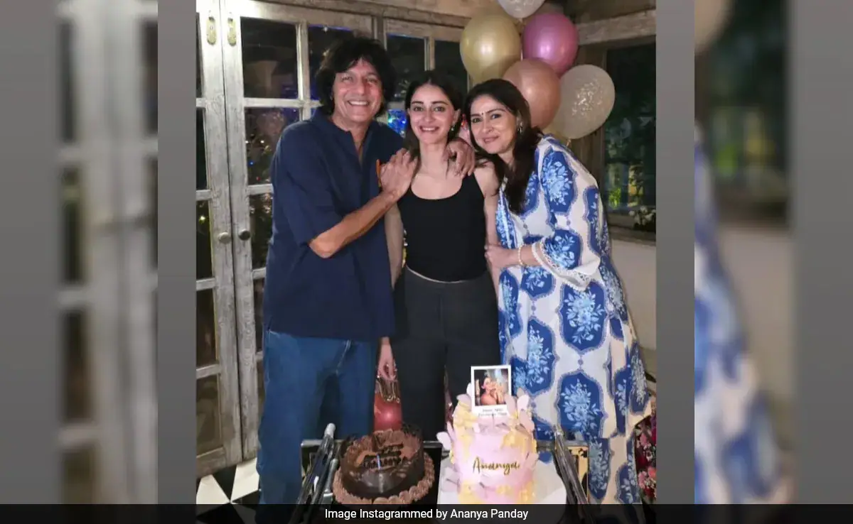 Inside Pics From Ananya's Birthday Celebrations With Parents Chunky Panday And Bhavana Pandey