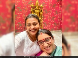 Smriti Irani and Jaya Bhattacharya's <i>Kyunki Saas Bhi Kabhi Bahu Thi</i> Reunion Takes Fans On A Nostalgia Trip