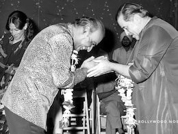 राज कपूर के आगे सिर झुका रहे शख्स हैं असली 'रोमांस किंग', संवारा कई सुपरस्टार्स का करियर, अब पूरे परिवार का है 7500 करोड़ नेटवर्थ राज कपूर के आगे सिर झुका रहे शख्स हैं असली 'रोमांस किंग', संवारा कई सुपरस्टार्स का करियर, अब पूरे परिवार का है 7500 करोड़ नेटवर्थ