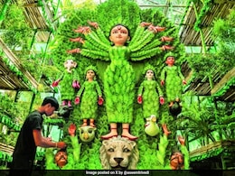 Durga Puja 2024: ये हैं कोलकाता के सबसे क्रिएटिव दुर्गा पूजा पंडाल, नजर नहीं हटा पा रहे लोग Durga Puja 2024: ये हैं कोलकाता के सबसे क्रिएटिव दुर्गा पूजा पंडाल, नजर नहीं हटा पा रहे लोग