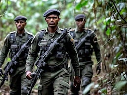 '70 घंटे तक अबूझमाड़ के जंगलों में पैदल चलना पड़ा', घायल कमांडो ने सुनाई गढ़चिरौली मुठभेड़ की कहानी