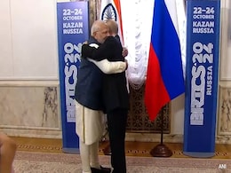 समाधान बातचीत से हो... यूक्रेन युद्ध पर PM मोदी ने पुतिन के सामने फिर दोहराई शांति की बात समाधान बातचीत से हो... यूक्रेन युद्ध पर PM मोदी ने पुतिन के सामने फिर दोहराई शांति की बात