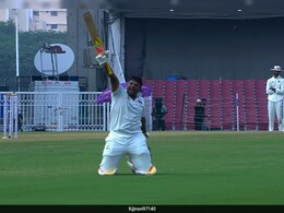 Irani Cup : गावस्कर ते तेंडुलकरपर्यंत कुणालाही जमलं नाही ते सर्फराजनं केलं, Video