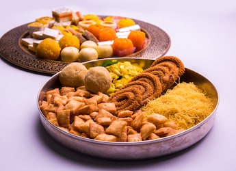 8 Easy-To-Make Diwali Party Appetisers That Will Wow Your Guests 8 Easy-To-Make Diwali Party Appetisers That Will Wow Your Guests