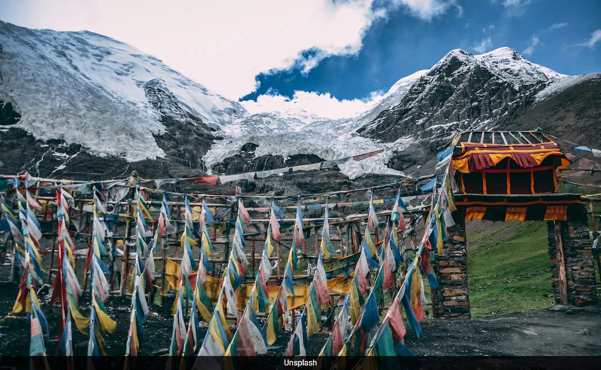Китай за изграждане на Xinjiang-Tibet Rail Link `Near` Line of Actual Control: Доклад 