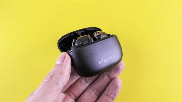 Explained | Should You Invest In High-End Earbuds Or Stick To Budget Models
