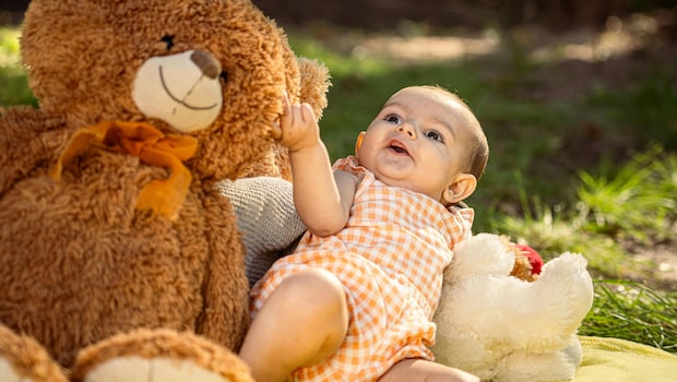 What To Look For In Baby Rompers: From Fabrics To Design Top Features Revealed