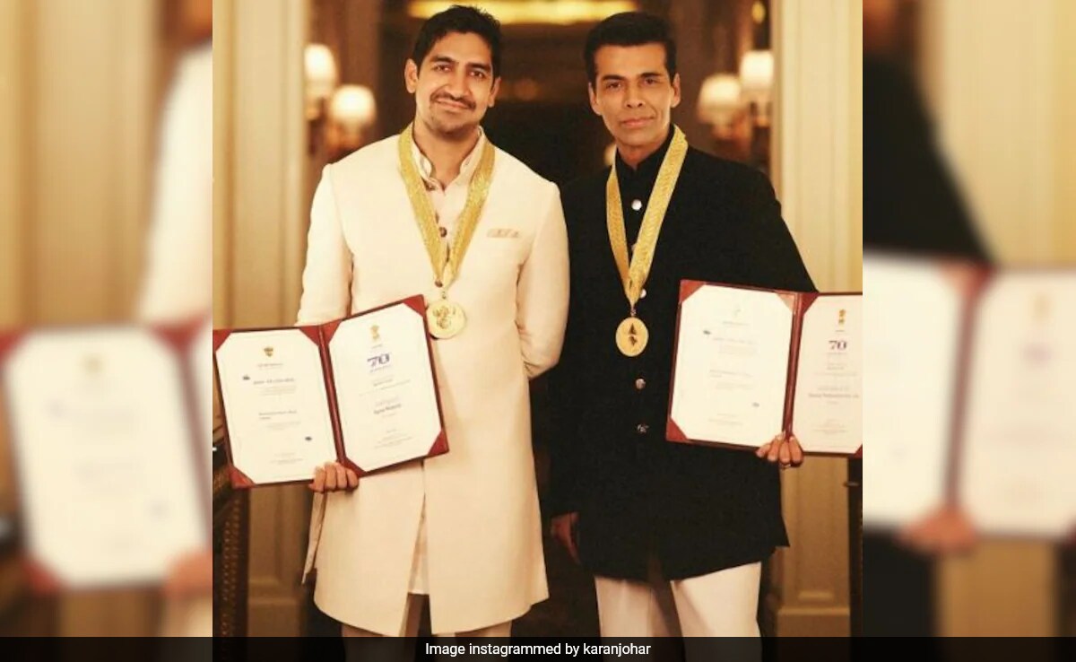 National Awards: Karan Johar Shares Pics With Ayan Mukerji: "Here's To <i>Brahmastra</i> Being Etched In History"