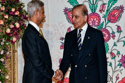 India's Carrot-And-Stick Approach Towards Pakistan And China India's Carrot-And-Stick Approach Towards Pakistan And China