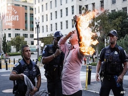 Man Sets His Arm On Fire In US To Protest Against Israel-Hamas War Man Sets His Arm On Fire In US To Protest Against Israel-Hamas War