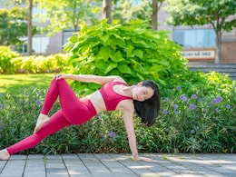 नवरात्रि में इन 5 योगासनों से बनाएं अपने शरीर को फिट और स्वस्थ, मक्खन की तरह पिघला देंगे पेट की चर्बी