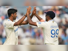 IND vs NZ: वाशिंगटन सुंदर और अश्निन ने मिलकर बनाया वर्ल्ड रिकॉर्ड, 147 साल के इतिहास में पहली बार हुआ ऐसा IND vs NZ: वाशिंगटन सुंदर और अश्निन ने मिलकर बनाया वर्ल्ड रिकॉर्ड, 147 साल के इतिहास में पहली बार हुआ ऐसा