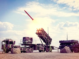 ईरान के परमाणु ठिकानों पर इजरायल का वार, तेल अवीव में ईरान ने दागी बैलिस्टिक मिसाइल, सऊदी में US बेस को भी बनाया निशाना