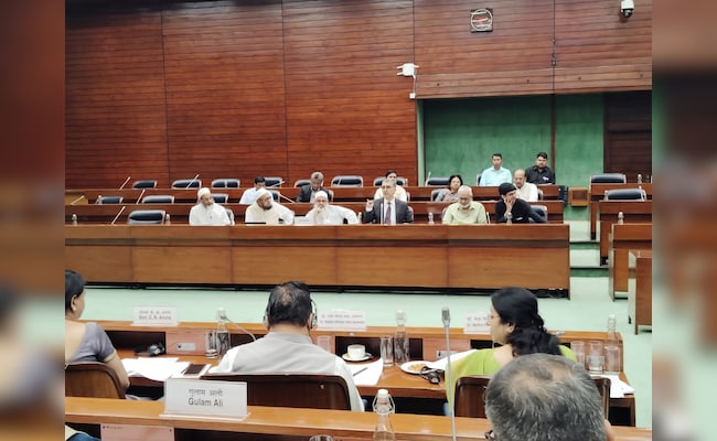 Opposition MPs Abstain From Parliamentary Committee Meeting On Waqf Bill Opposition MPs Abstain From Parliamentary Committee Meeting On Waqf Bill