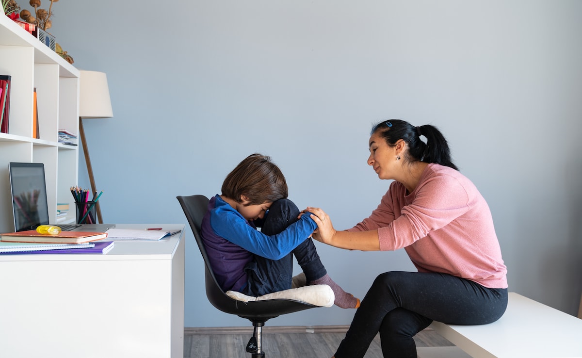 CBSE Mandates Full-Time Mental Health Counsellors In Schools: Here's Why It's Essential For Students