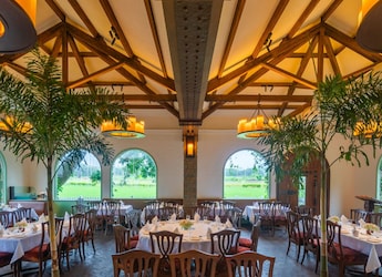 Gallops Restaurant Review: A Look At This Iconic Mumbai Establishment After Its Recent Revamp Gallops Restaurant Review: A Look At This Iconic Mumbai Establishment After Its Recent Revamp