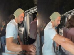 Viral Video: Ranbir Kapoor Loses His Temper At A Paparazzo, Pulls Him By His Arm. Watch Viral Video: Ranbir Kapoor Loses His Temper At A Paparazzo, Pulls Him By His Arm. Watch