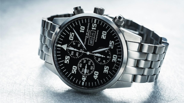 Best Deals On Coach Watches From Myntra