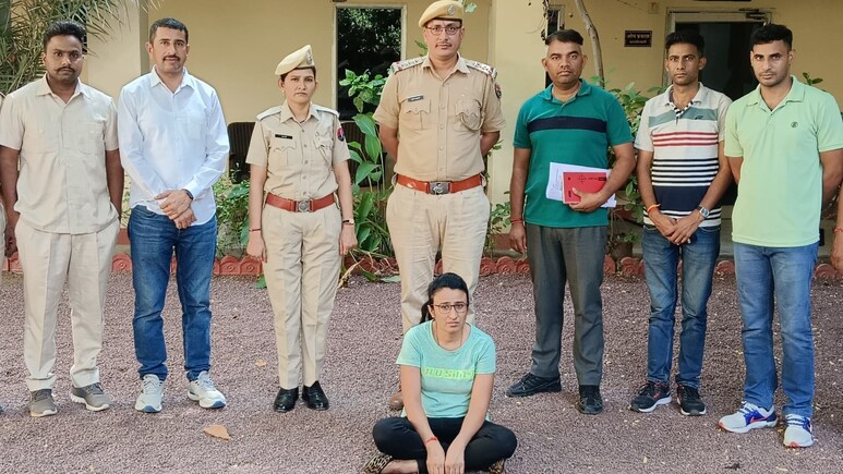 रीट पेपर लीक मामले में ईनामी आरोपी गिरफ्तार, 3 साल से पुलिस को दे रही थी चकमा