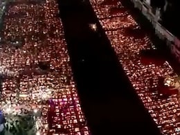 अयोध्येसारखी दिवाळी काशी-मथुरामध्ये व्हावी! ऐतिहासिक दिवाळीत योगी आदित्यनाथ यांचा हुंकार, Video अयोध्येसारखी दिवाळी काशी-मथुरामध्ये व्हावी! ऐतिहासिक दिवाळीत योगी आदित्यनाथ यांचा हुंकार, Video