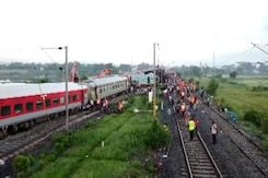 Tamil Nadu Train Accident: 19 Injured As Bagmati Express Collides With Goods Train Tamil Nadu Train Accident: 19 Injured As Bagmati Express Collides With Goods Train