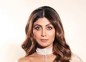 Shilpa Shetty's Diwali 'Thali' Is A Platter Of Pure Delight - See Pic Shilpa Shetty's Diwali 'Thali' Is A Platter Of Pure Delight - See Pic