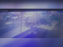 नोएडा एक्सटेंशन: देखिए कैसे चेन खींचते हैं स्नैचर, हैरान रह जाएंगे आप नोएडा एक्सटेंशन: देखिए कैसे चेन खींचते हैं स्नैचर, हैरान रह जाएंगे आप