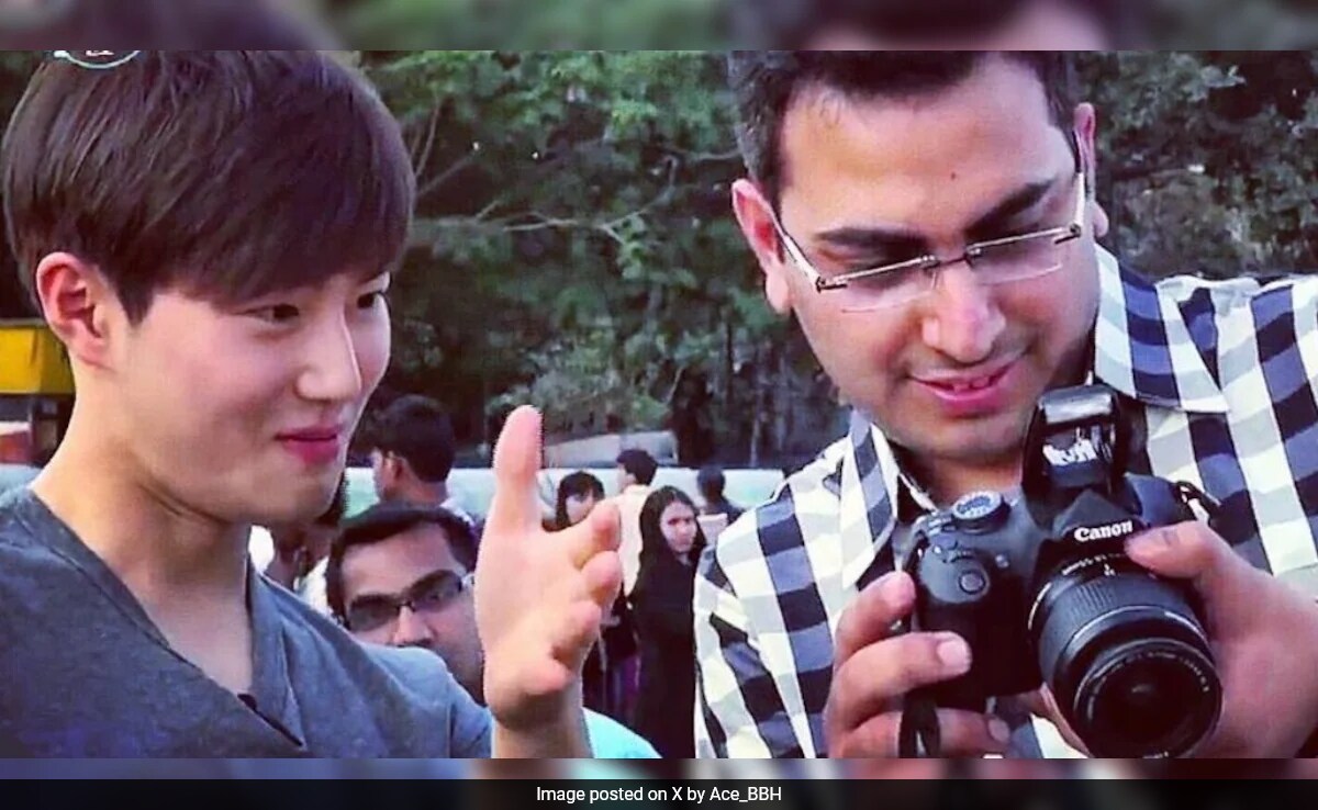 At K-Wave Festival, EXO's Suho Recognises Indian Man Who Asked Him To Take His Pics 9 Years Ago - "I Remember Him"