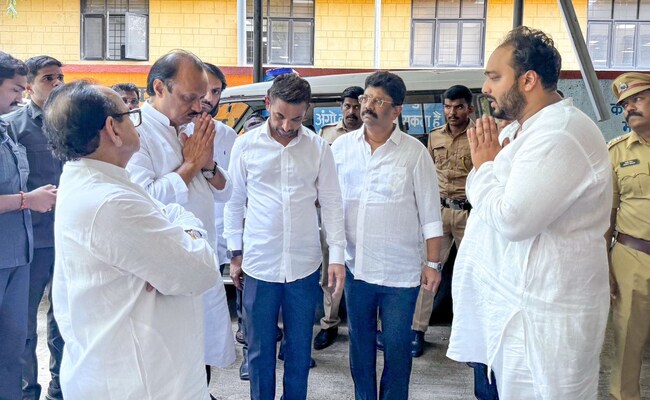 Baba Siddquie Death: Baba Siddique To Get State Funeral, Security Upgraded Outside Salman Khan's House Baba Siddquie Death: Baba Siddique To Get State Funeral, Security Upgraded Outside Salman Khan's House