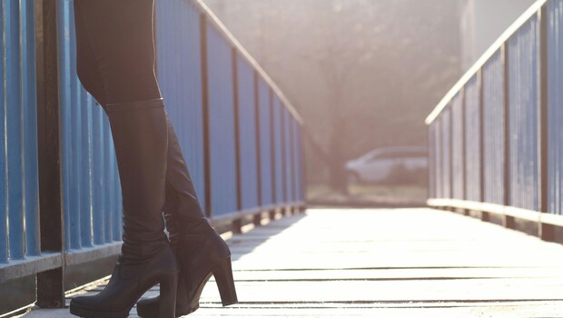 Best Deals On Long Boots For Women's From Myntra