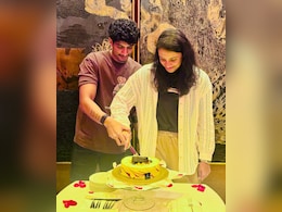 कौन हैं क्रिकेटर स्मृति मंधाना के बॉयफ्रेंड पलाश, कितना है उम्र का फासला, कहा- जल्दी इंदौर की बहू बनेंगी कौन हैं क्रिकेटर स्मृति मंधाना के बॉयफ्रेंड पलाश, कितना है उम्र का फासला, कहा- जल्दी इंदौर की बहू बनेंगी