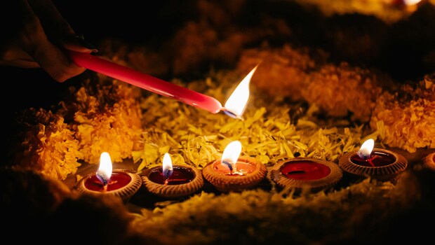 Mouthwatering Candles: How Local Artisans Have Given A Meetha Twist To Traditional Lighting