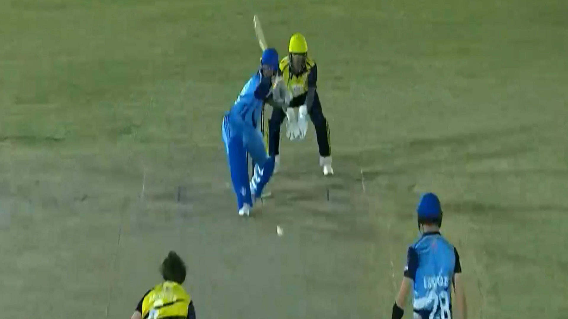 Chris Lynn Fires Chicago To A Thumping Win